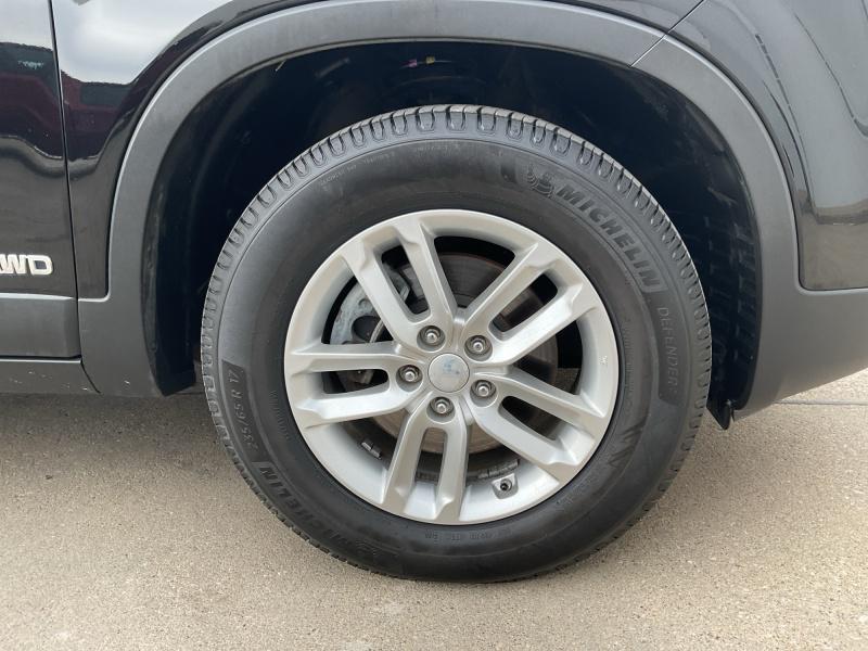 used 2015 Kia Sorento car, priced at $5,966