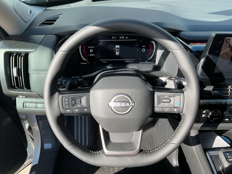 new 2026 Nissan Pathfinder car, priced at $49,789