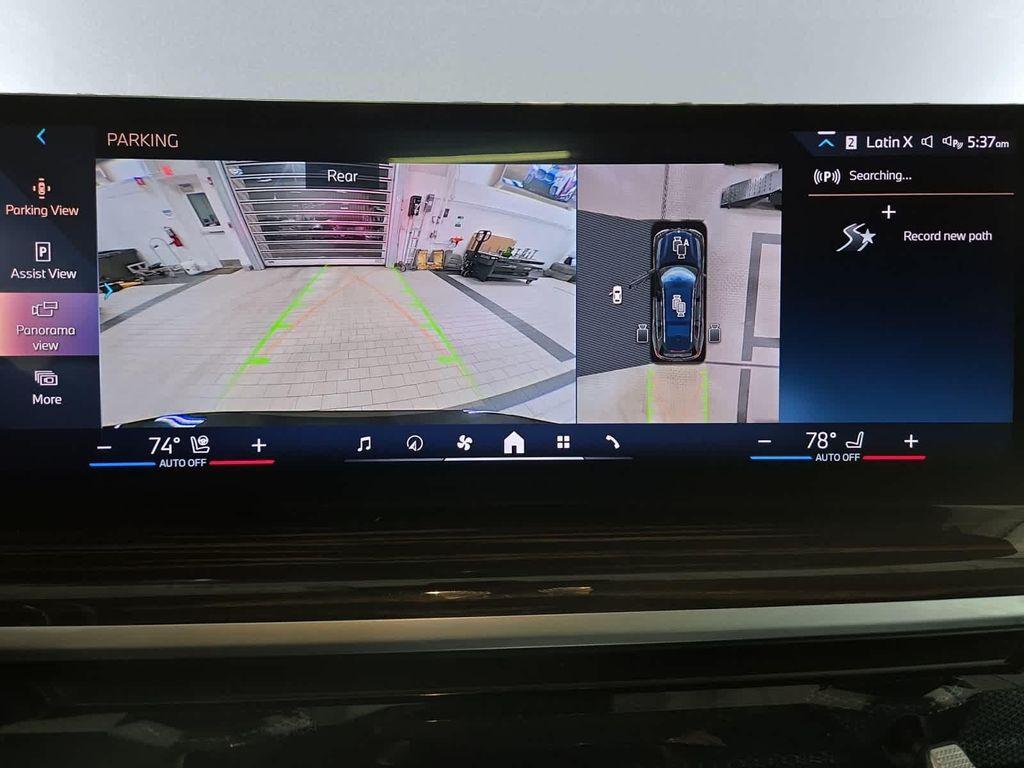 used 2025 BMW X7 car, priced at $65,998