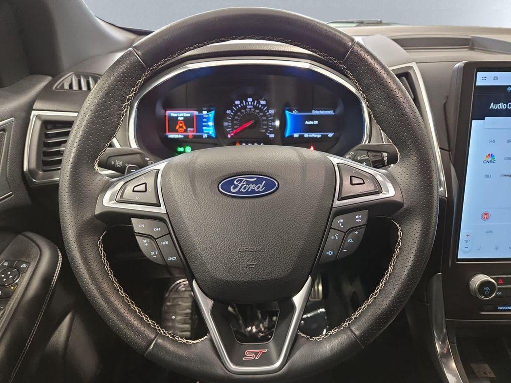 used 2021 Ford Edge car, priced at $25,807
