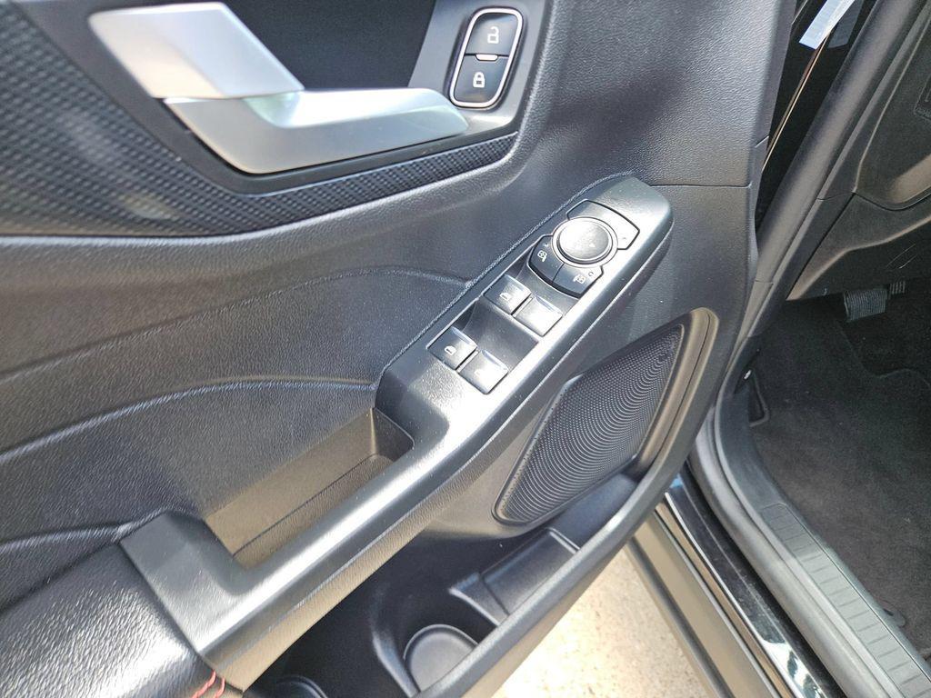 used 2025 Ford Escape car, priced at $21,684