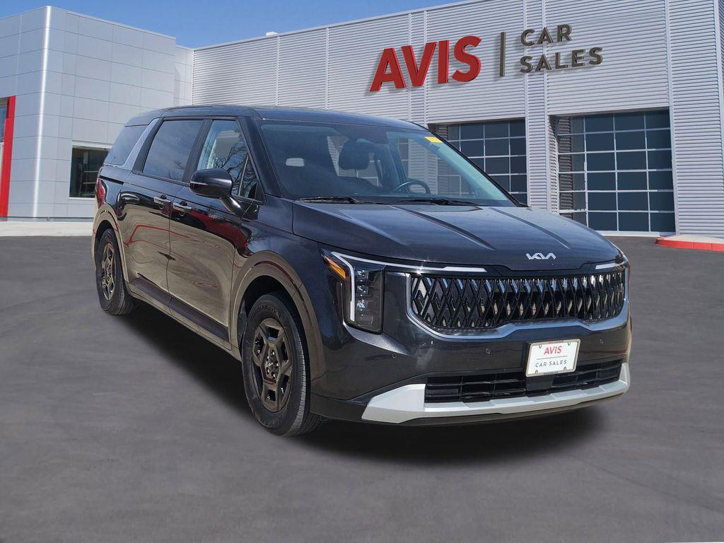 used 2025 Kia Carnival car, priced at $32,899