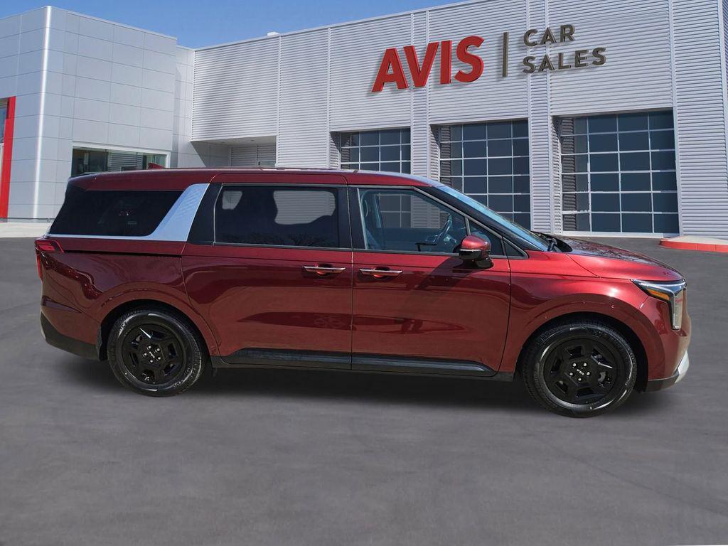 used 2025 Kia Carnival car, priced at $31,889