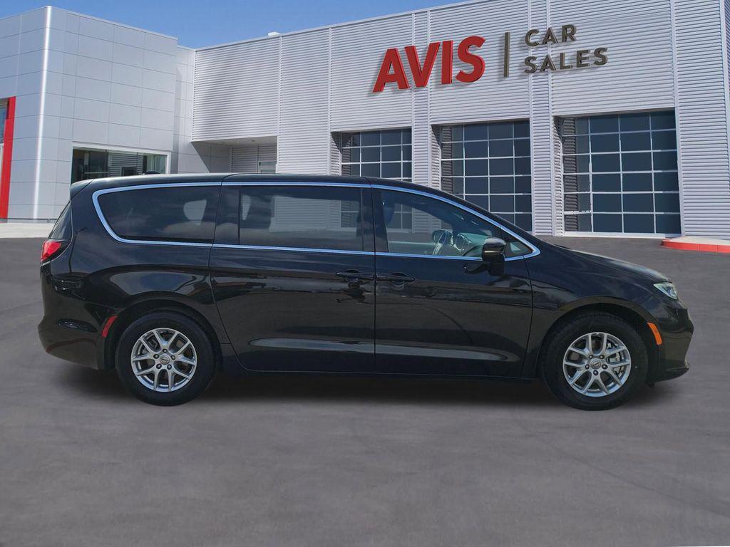 used 2025 Chrysler Pacifica car, priced at $29,639