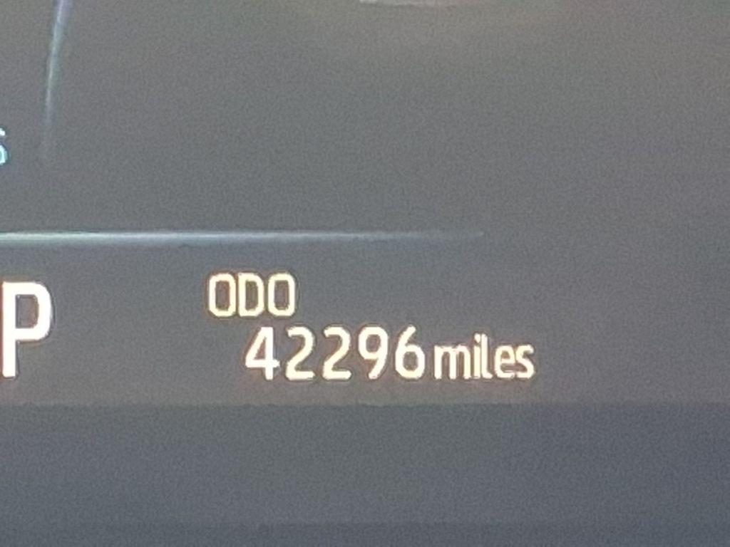 used 2025 Toyota Sienna car, priced at $36,699