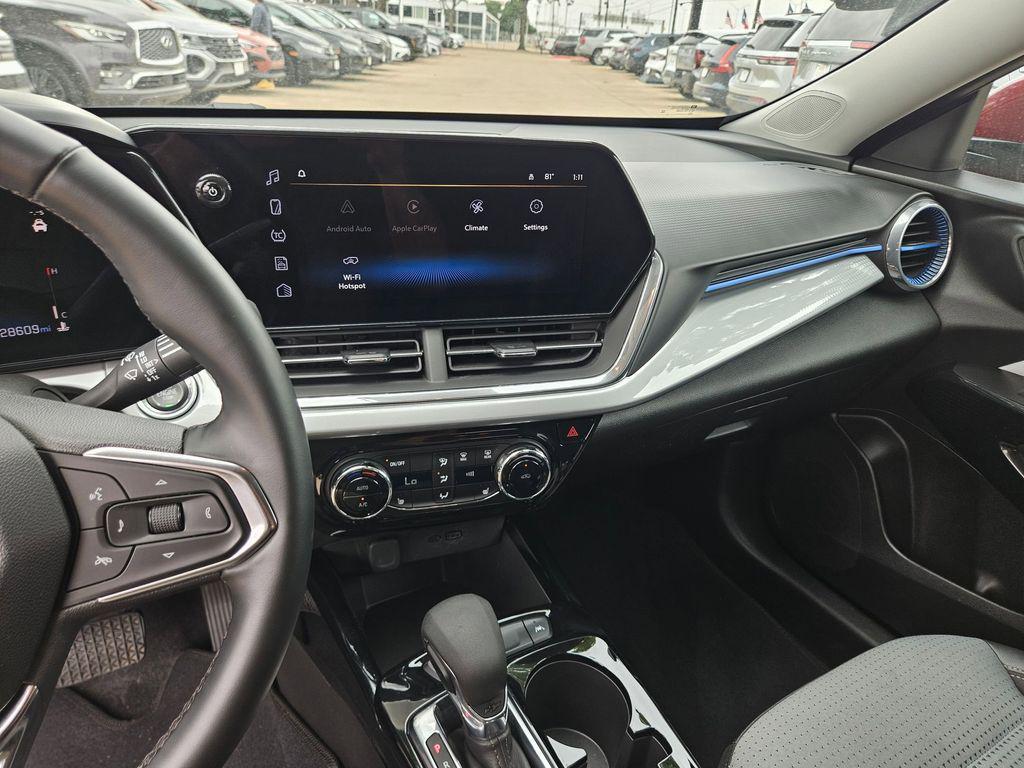 used 2025 Chevrolet Trax car, priced at $18,299