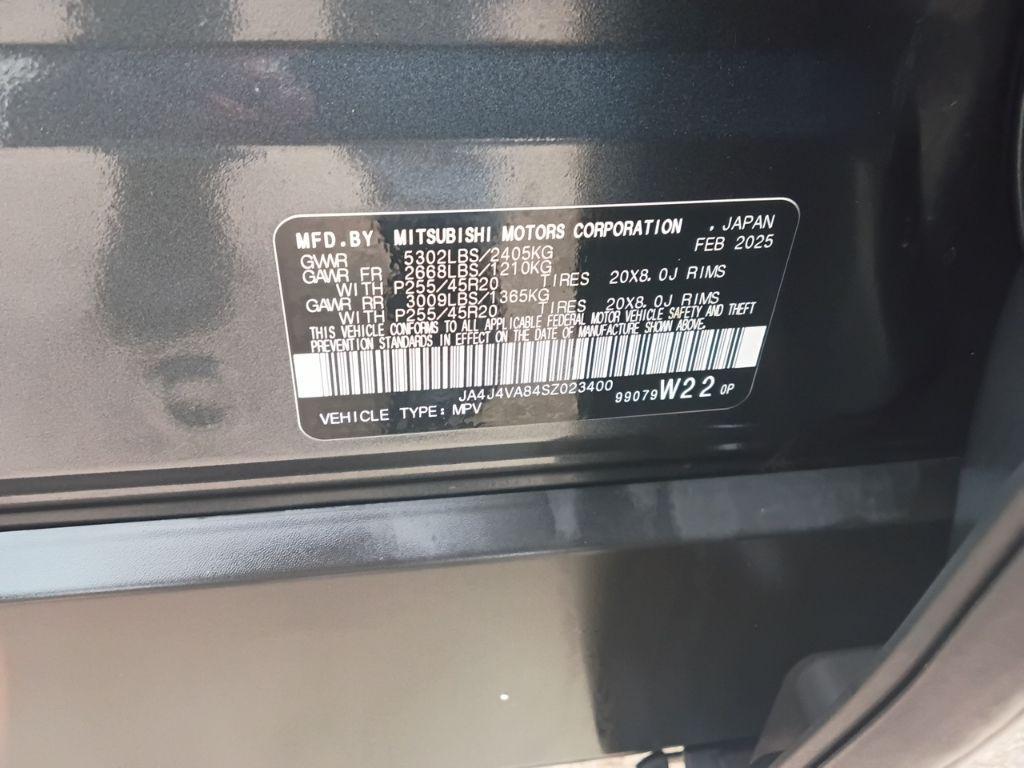 used 2025 Mitsubishi Outlander car, priced at $23,489