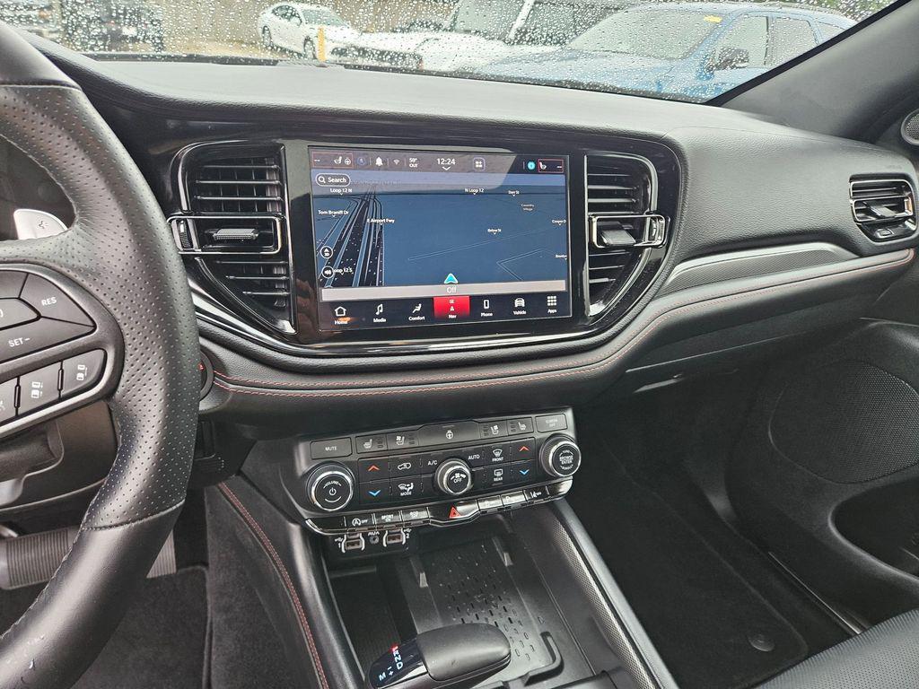 used 2025 Dodge Durango car, priced at $31,564