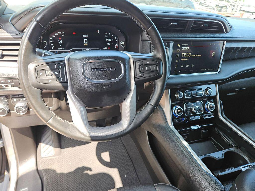 used 2023 GMC Yukon car, priced at $54,099