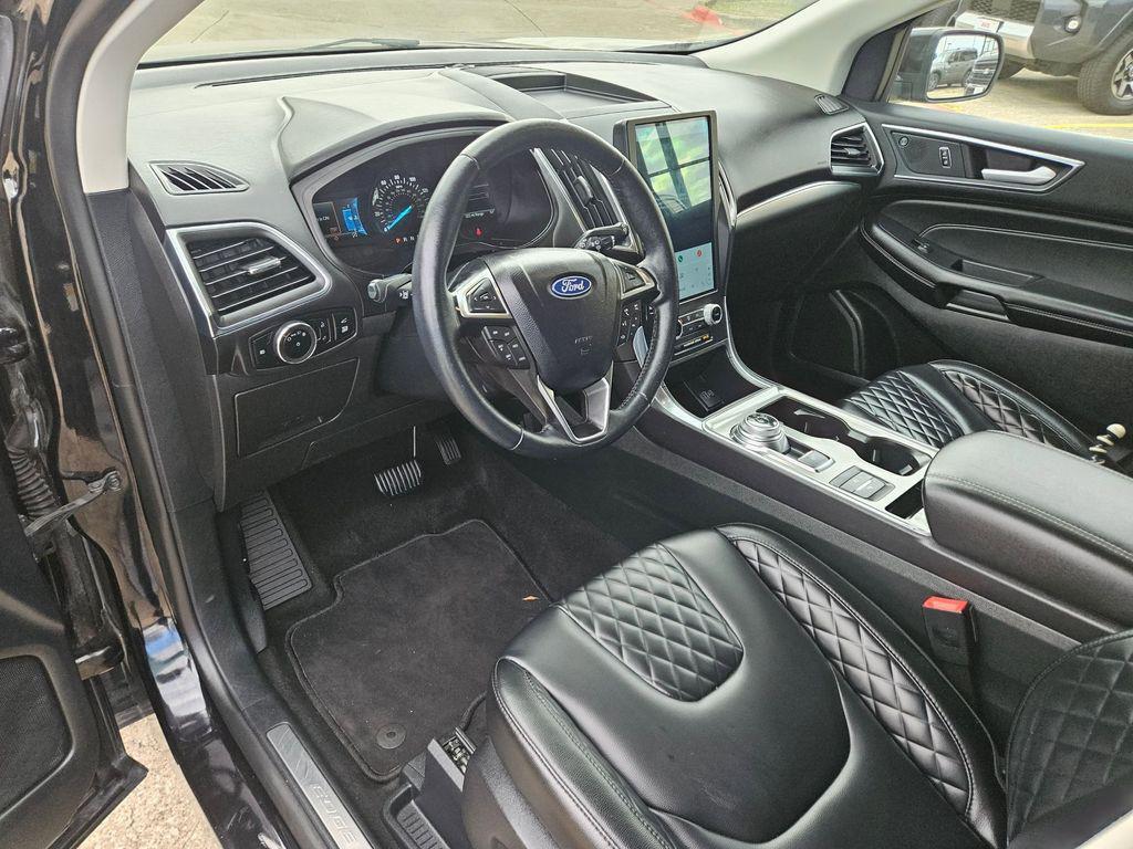 used 2024 Ford Edge car, priced at $25,309