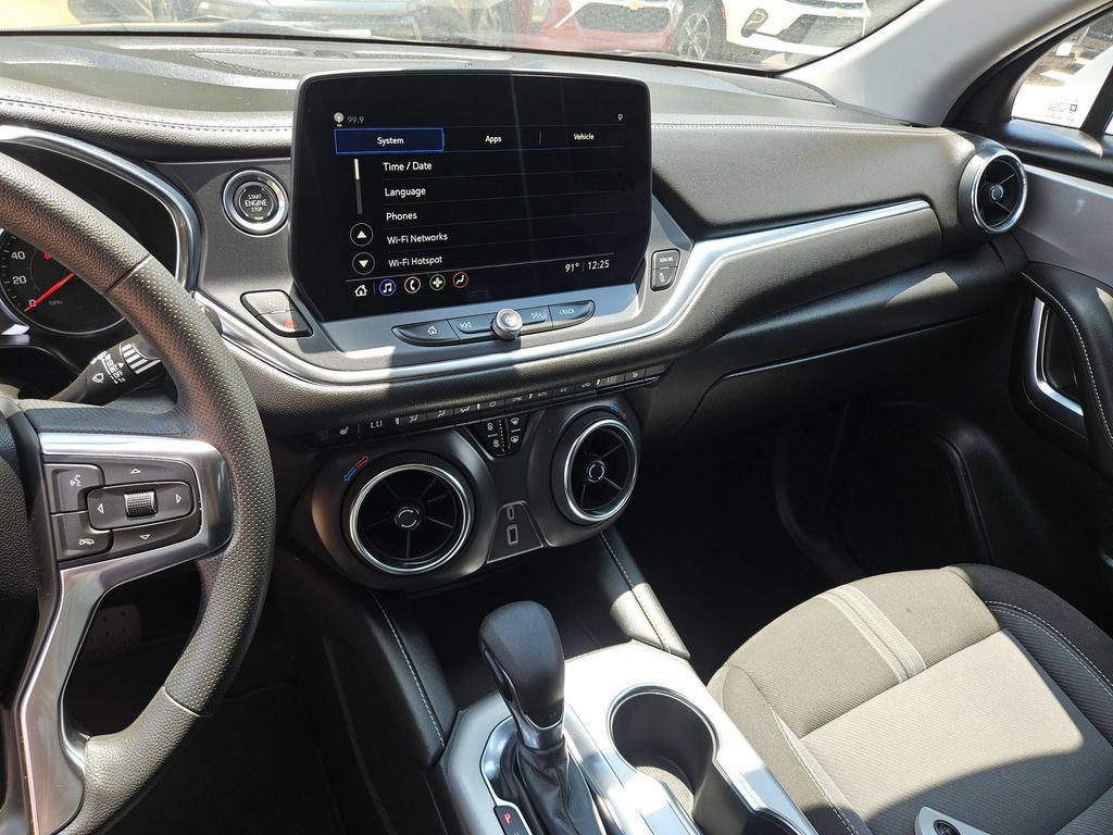 used 2025 Chevrolet Blazer car, priced at $23,204