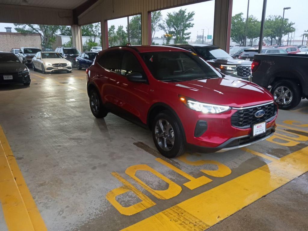 used 2025 Ford Escape car, priced at $22,999