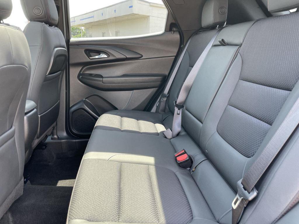 2021 Mosaic Black Metallic Chevrolet Trailblazer