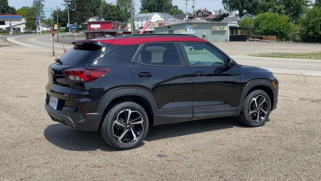 2021 Mosaic Black Metallic Chevrolet Trailblazer