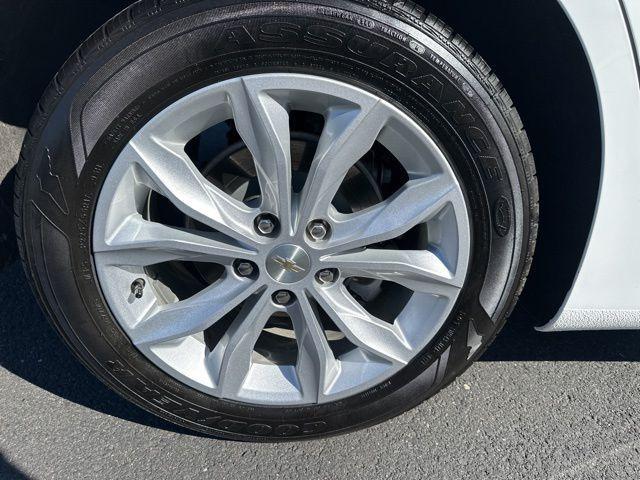 used 2024 Chevrolet Malibu car, priced at $19,990