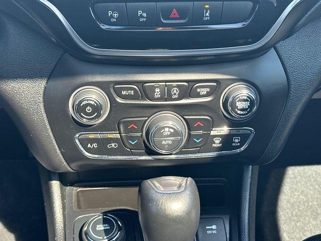 used 2021 Jeep Cherokee car, priced at $18,600