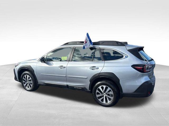 used 2025 Subaru Outback car, priced at $26,900