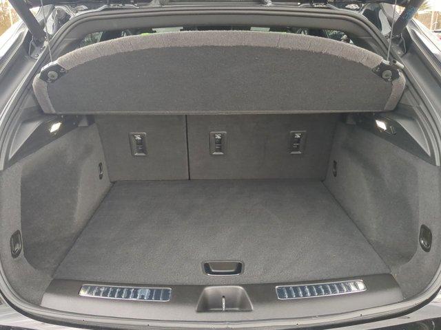 used 2022 Cadillac XT4 car, priced at $25,977