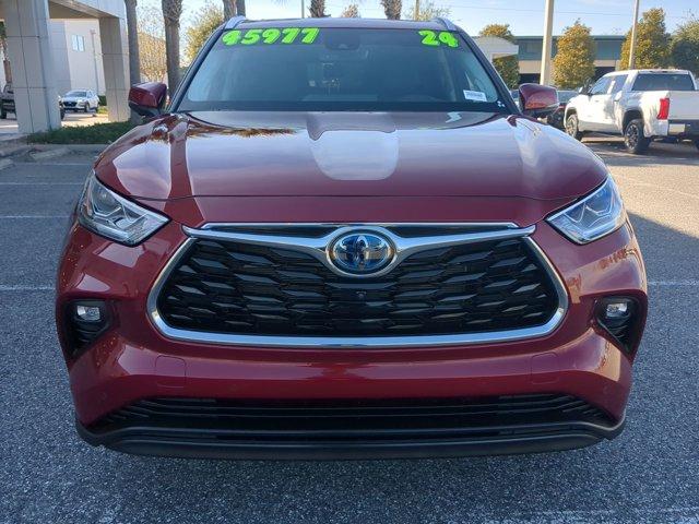 used 2024 Toyota Highlander car, priced at $44,977