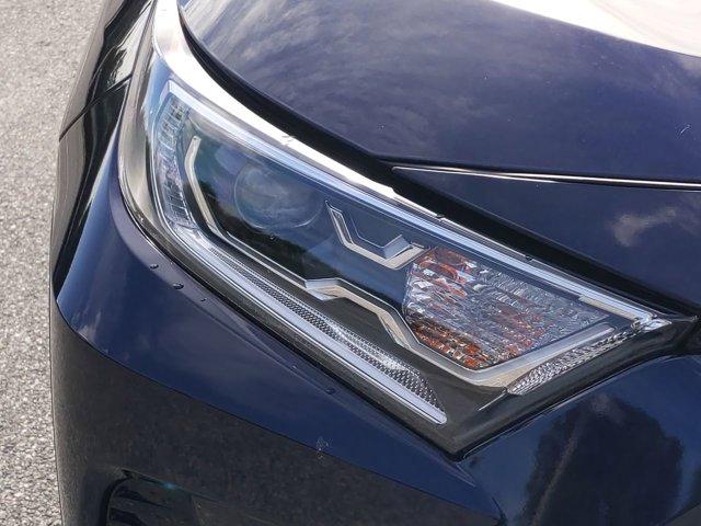 new 2021 Toyota RAV4 Hybrid car