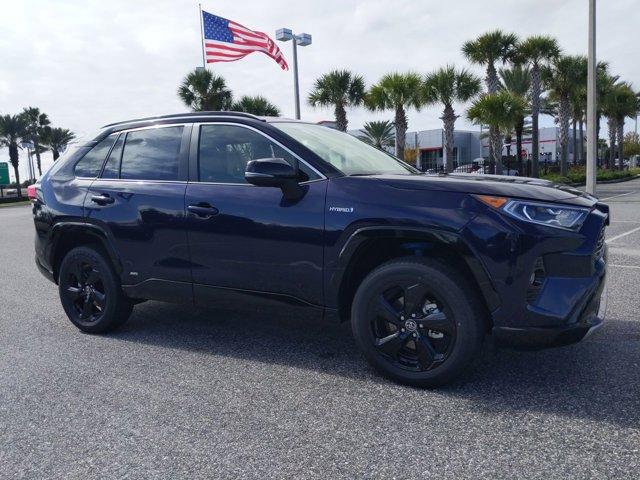 new 2021 Toyota RAV4 Hybrid car