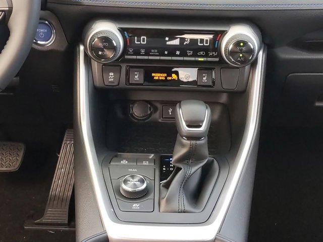 new 2021 Toyota RAV4 Hybrid car