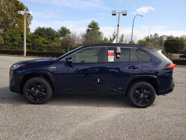 new 2021 Toyota RAV4 Hybrid car