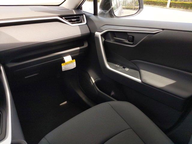 new 2021 Toyota RAV4 car