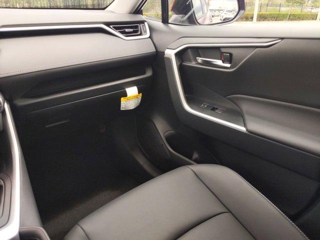 new 2021 Toyota RAV4 car