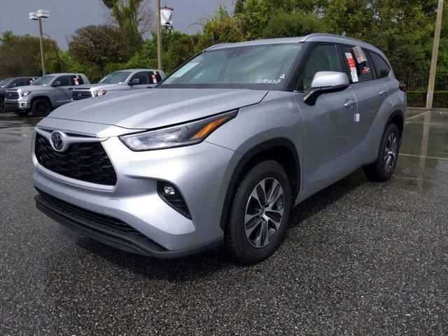 new 2021 Toyota Highlander car