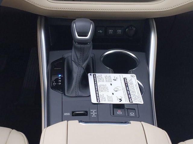 new 2021 Toyota Highlander car