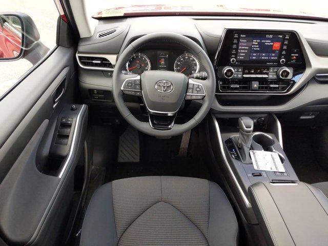 new 2021 Toyota Highlander car