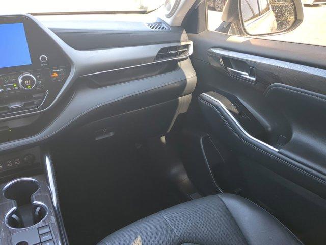 used 2023 Toyota Highlander car, priced at $35,977