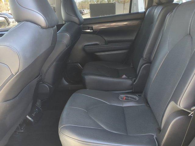 used 2023 Toyota Highlander car, priced at $35,977