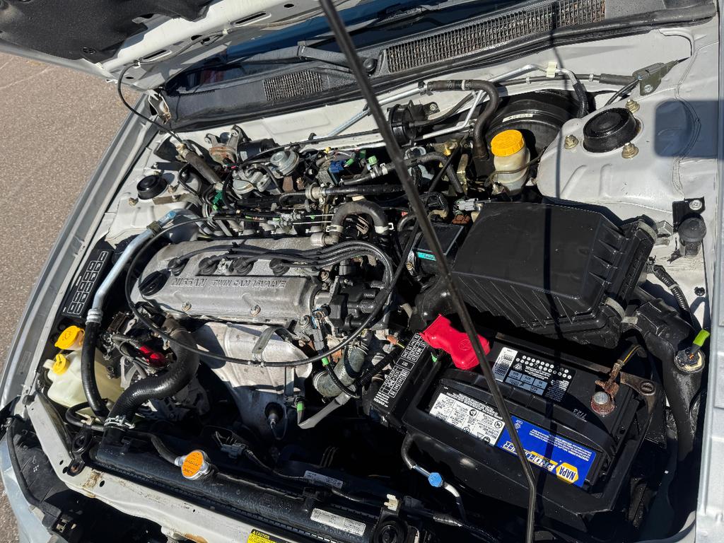 1998 Silver Nissan Altima
