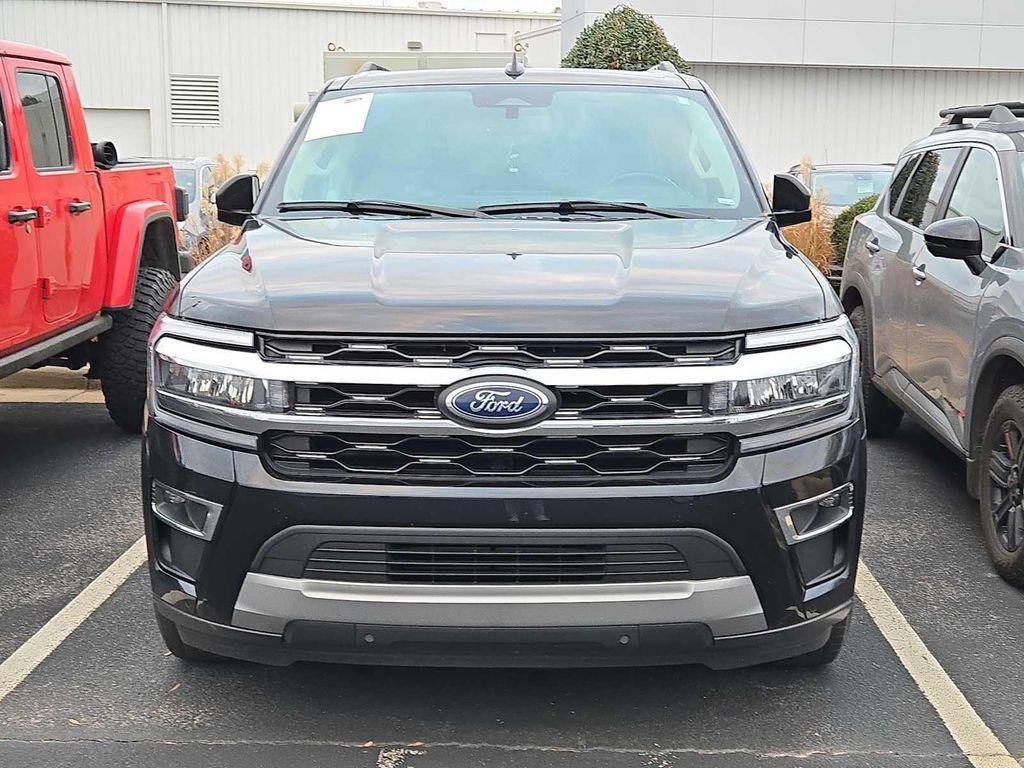 used 2024 Ford Expedition car, priced at $39,900