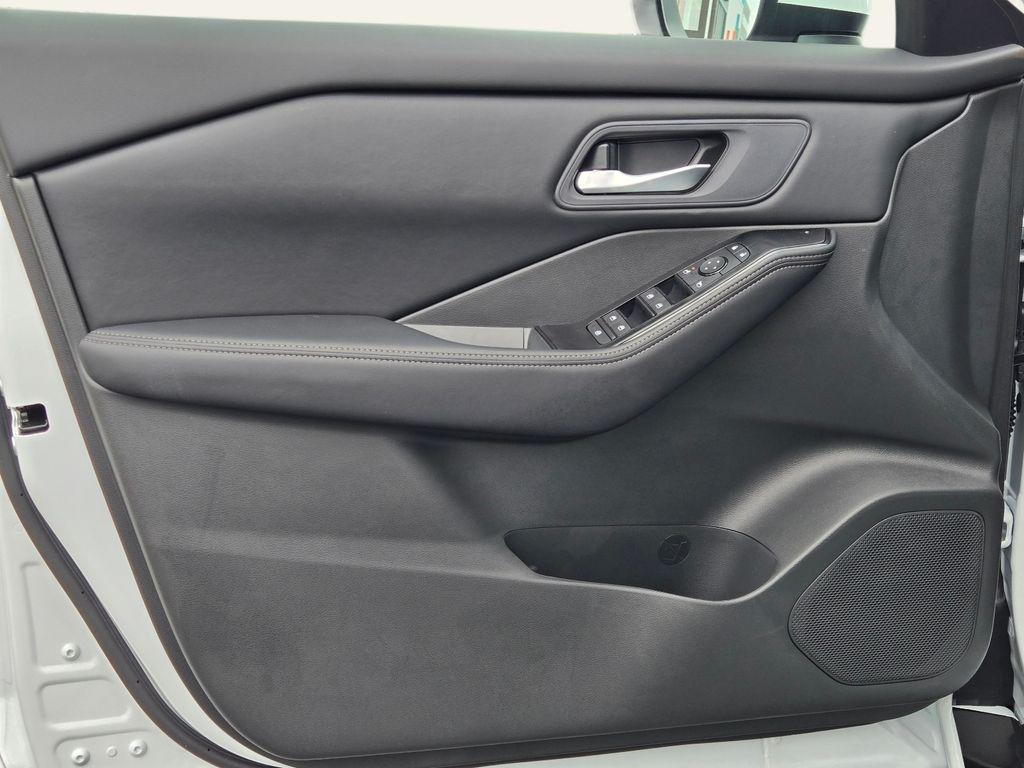new 2026 Nissan Rogue car, priced at $27,988