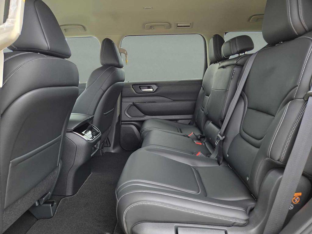 new 2026 Nissan Armada car, priced at $60,015