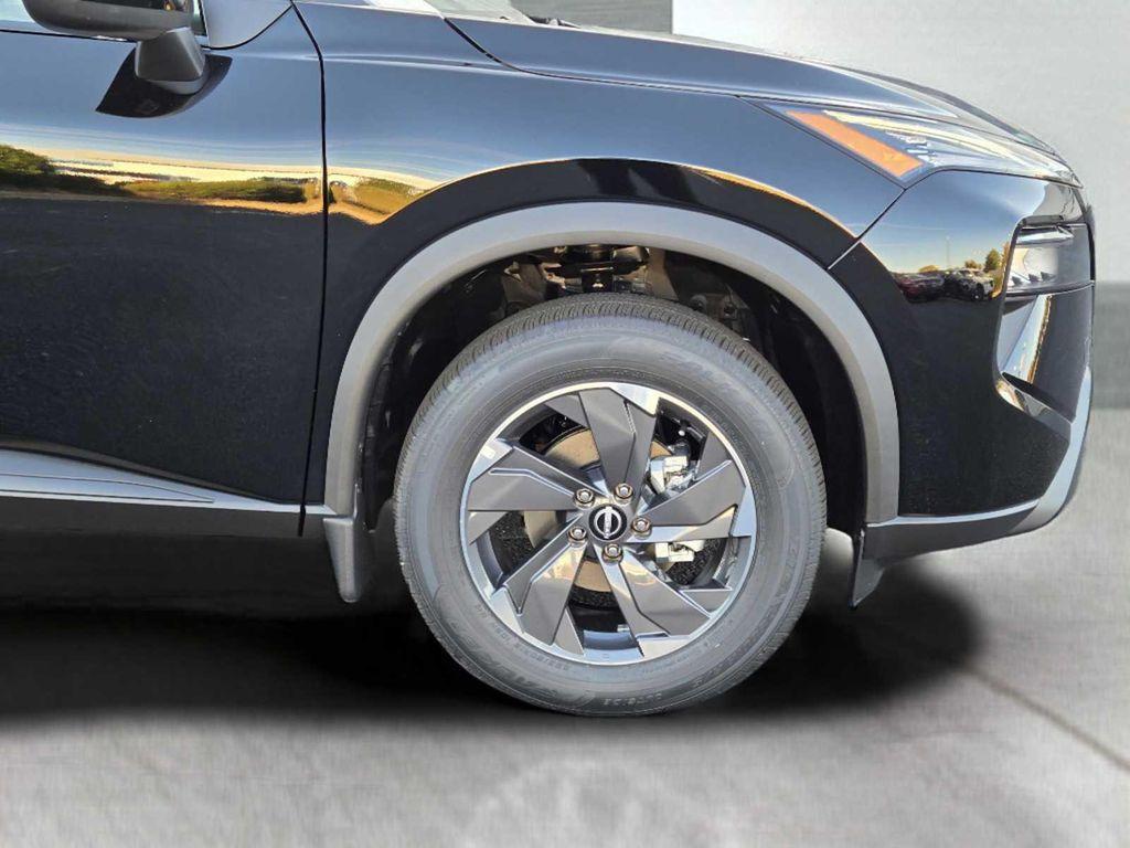 new 2026 Nissan Rogue car, priced at $33,059