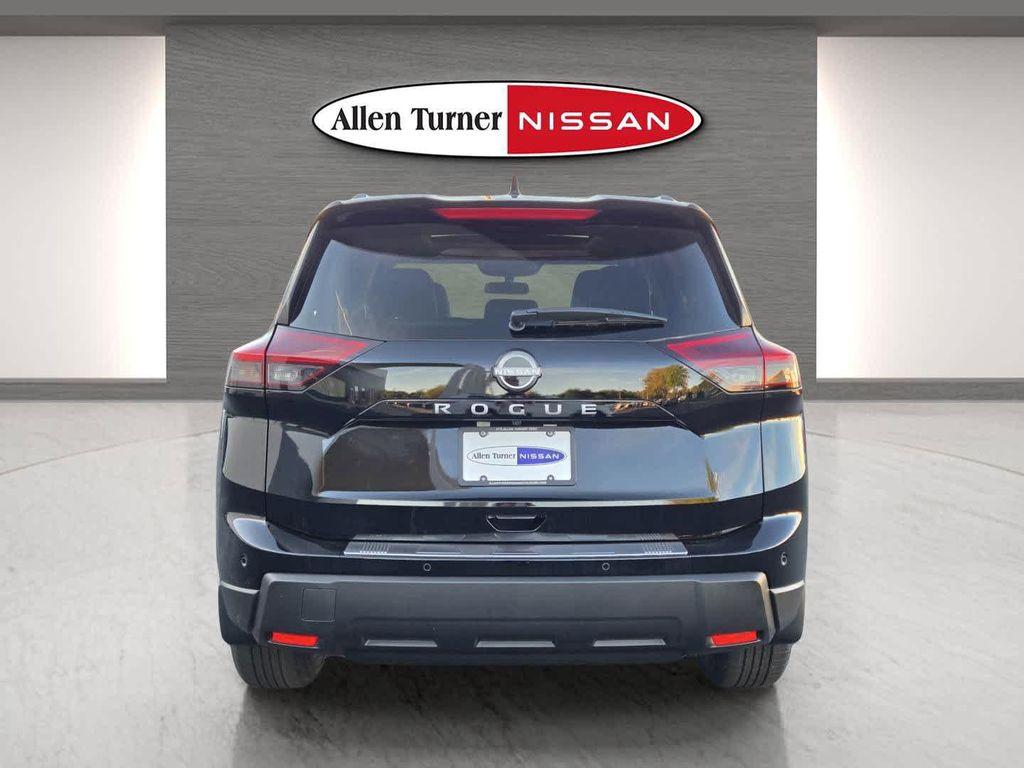 new 2026 Nissan Rogue car, priced at $33,059