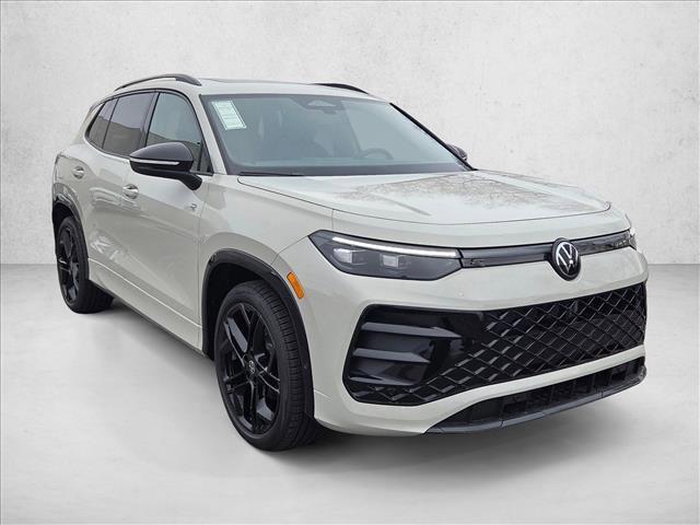 new 2026 Volkswagen Tiguan car, priced at $38,302