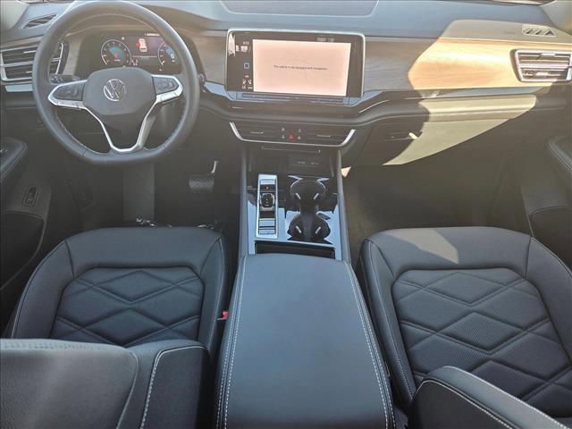 new 2026 Volkswagen Atlas car, priced at $45,624