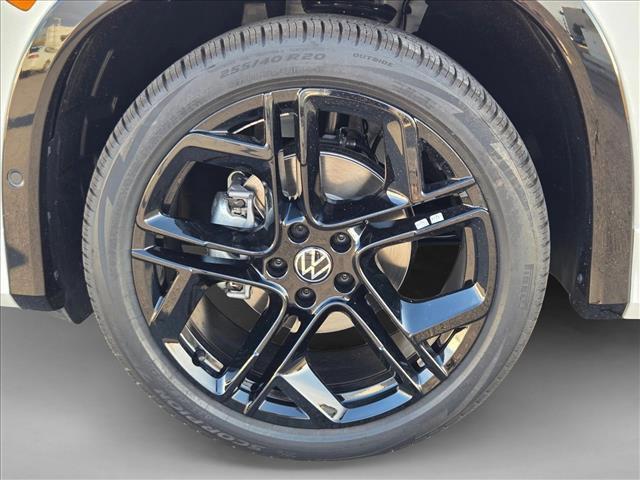 new 2026 Volkswagen Tiguan car, priced at $38,757