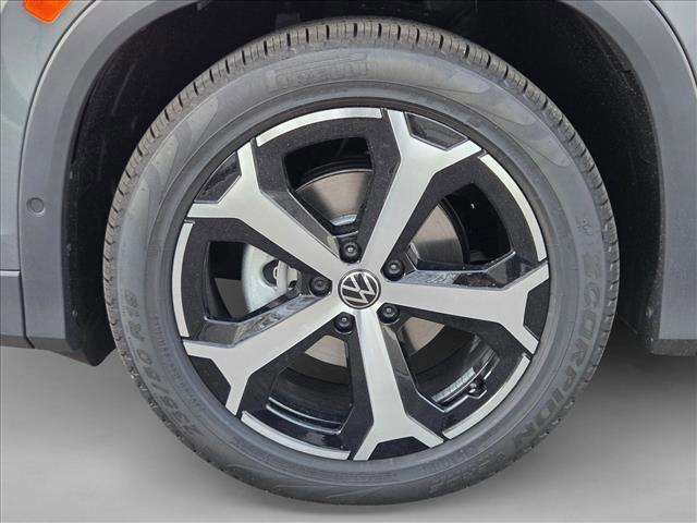 new 2026 Volkswagen Tiguan car, priced at $34,660