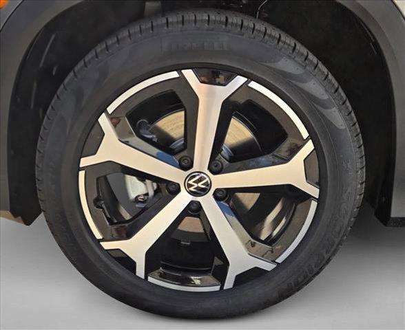 new 2026 Volkswagen Tiguan car, priced at $35,687