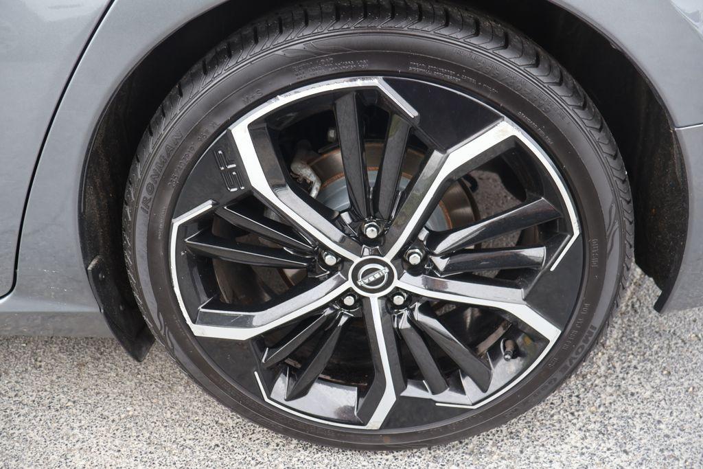used 2024 Nissan Altima car