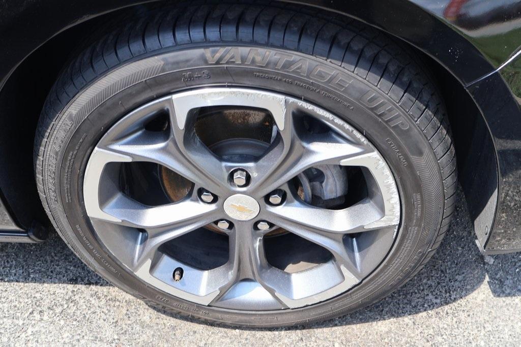 used 2023 Chevrolet Malibu car, priced at $21,039