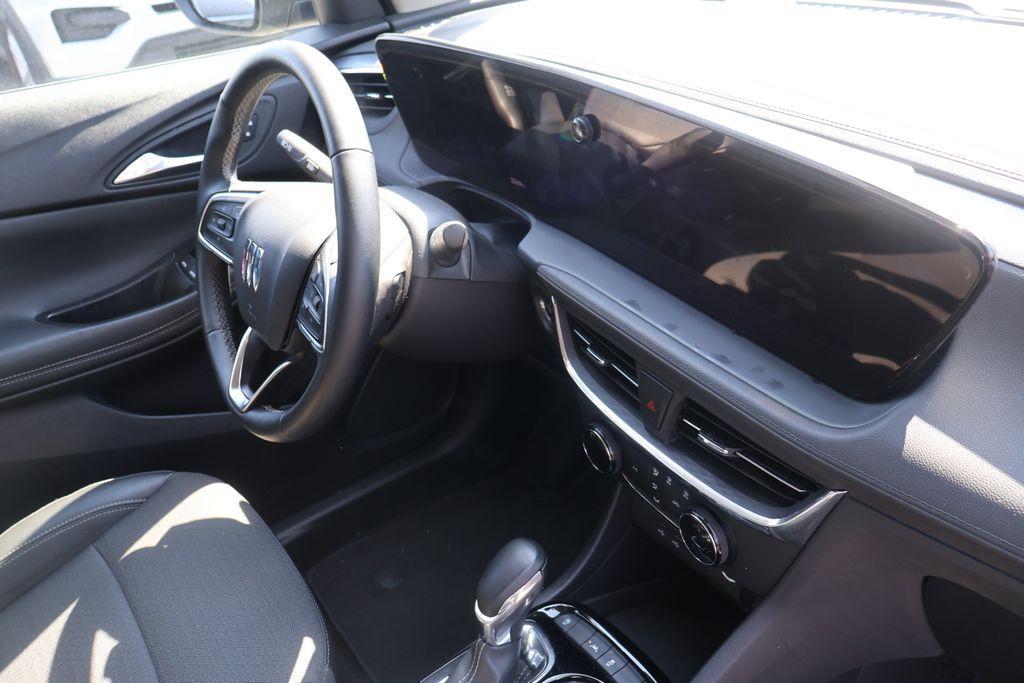 used 2025 Buick Encore GX car, priced at $23,995