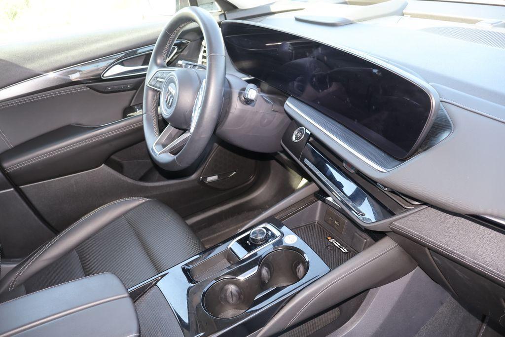 used 2024 Buick Envision car, priced at $27,995