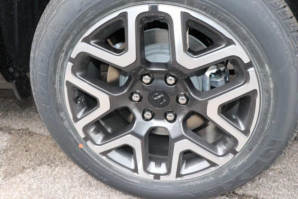 new 2025 Ram 1500 car, priced at $77,790